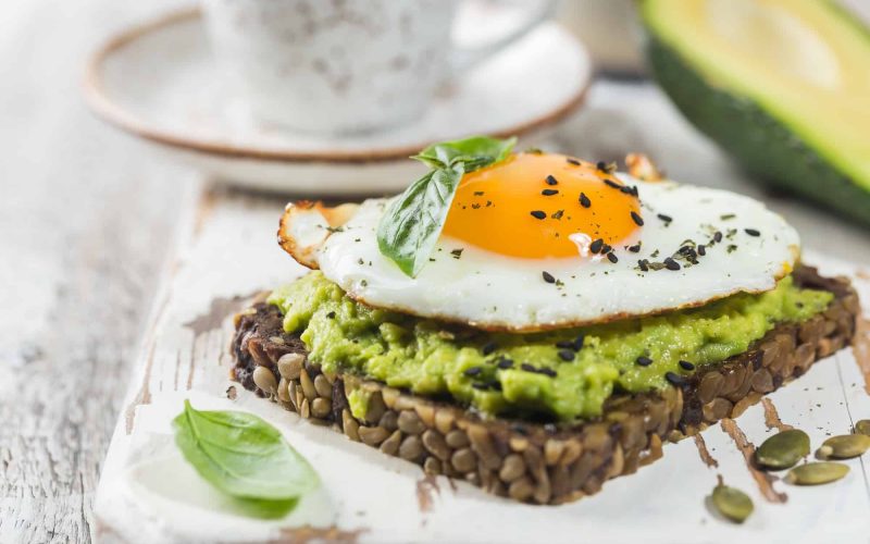 Sandwich with avocado and egg